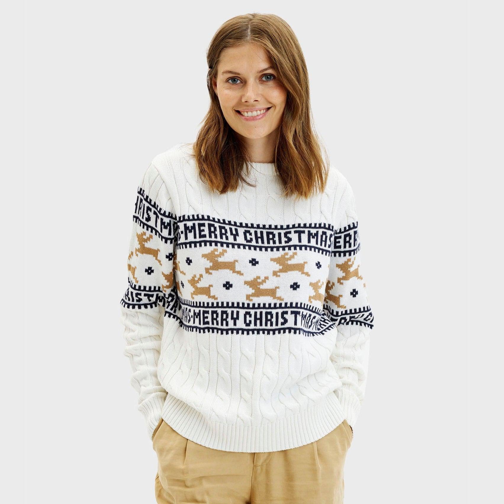 Weißer Weihnachtspullover Damen mit Rentier- und Schriftzugmuster, nachhaltige Baumwolle.